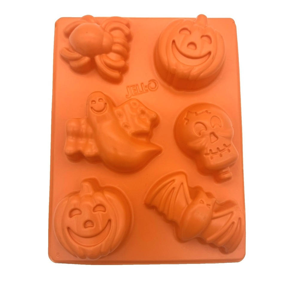 Jello Jell-O Jiggler Mold Halloween Mold Spider Skull Bat Ghost Pumpkins Orange